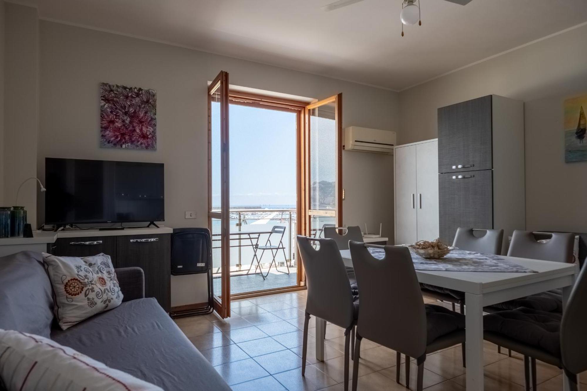 Appartement Apple house à Giardini-Naxos Extérieur photo