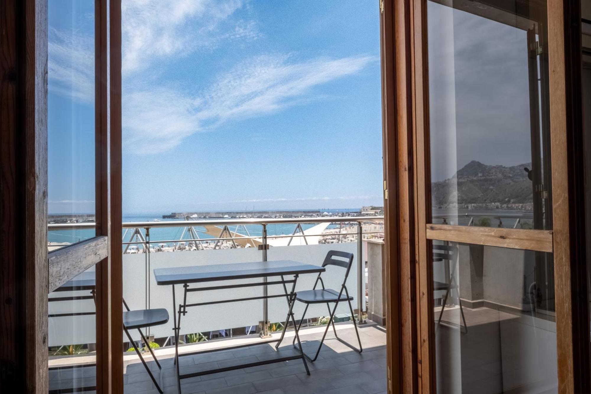 Appartement Apple house à Giardini-Naxos Extérieur photo
